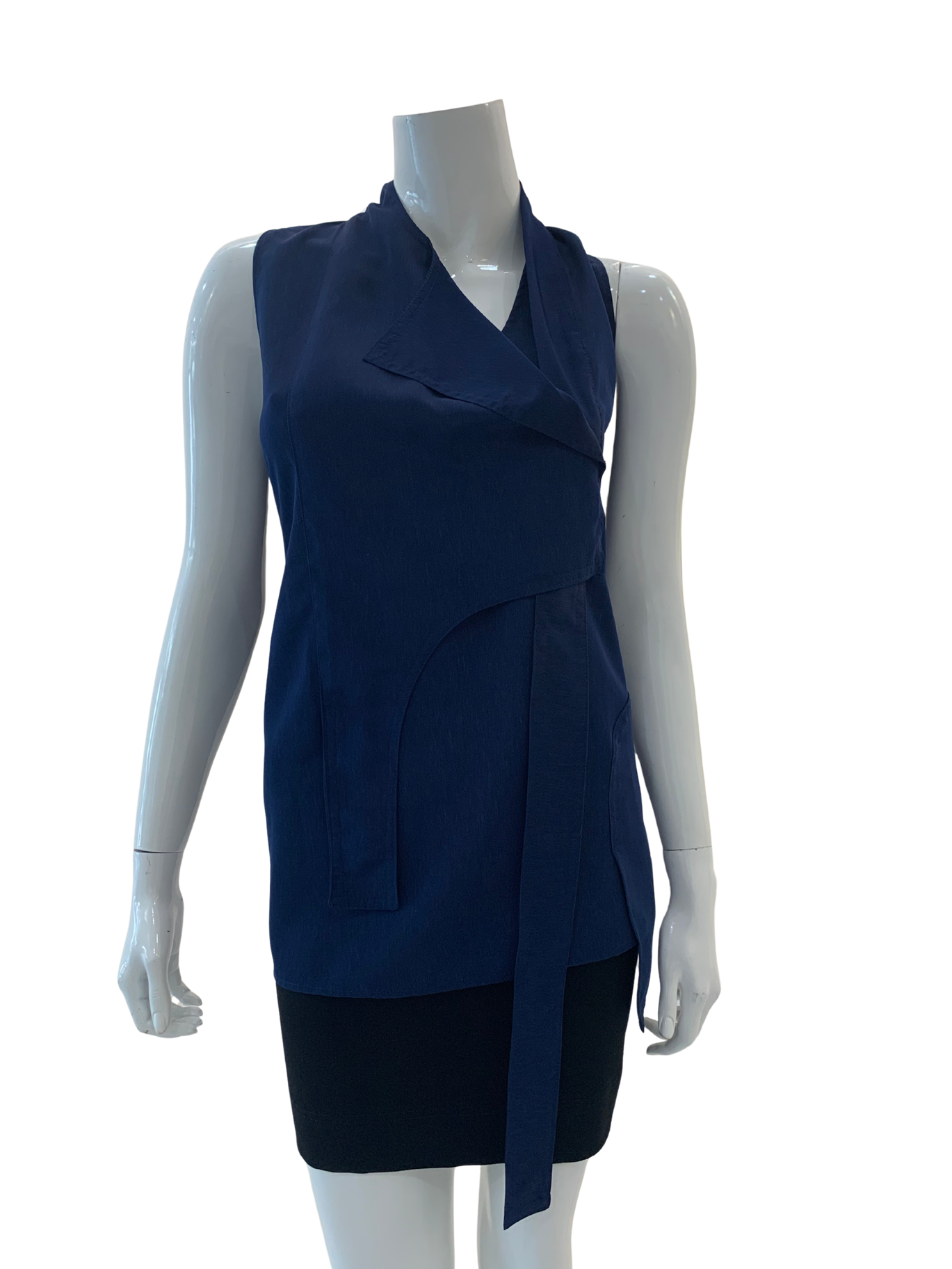 Lapel top