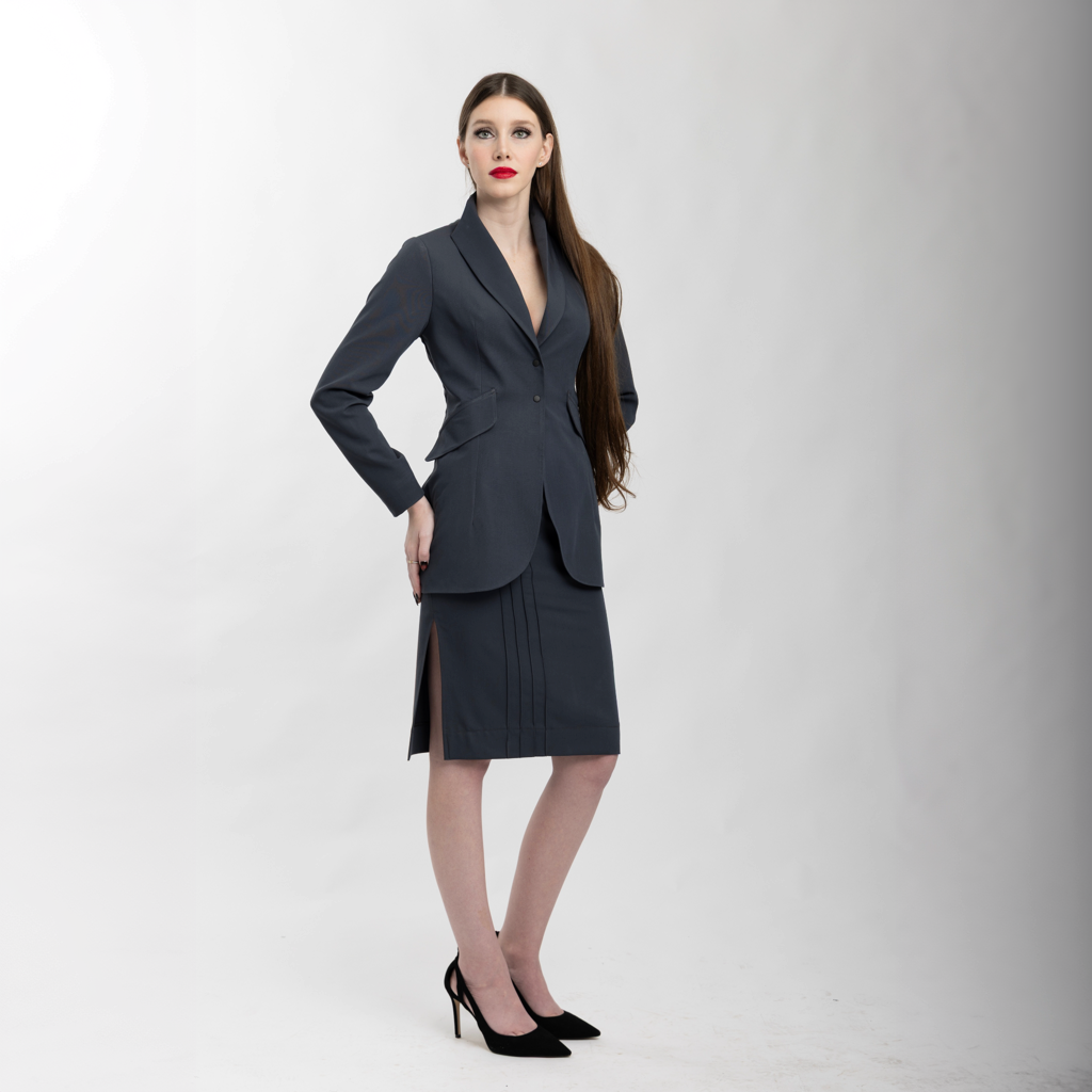 Discovery Skirt Suit