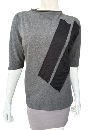 UR Sleek Charcoal Block Top